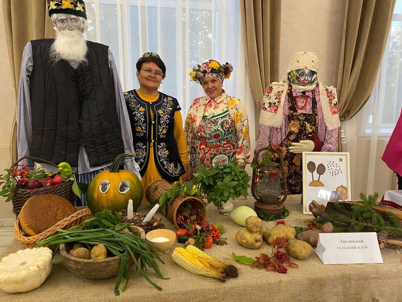 «Сумбеля»: в Кукморе отметили праздник урожая, объединивший садоводов