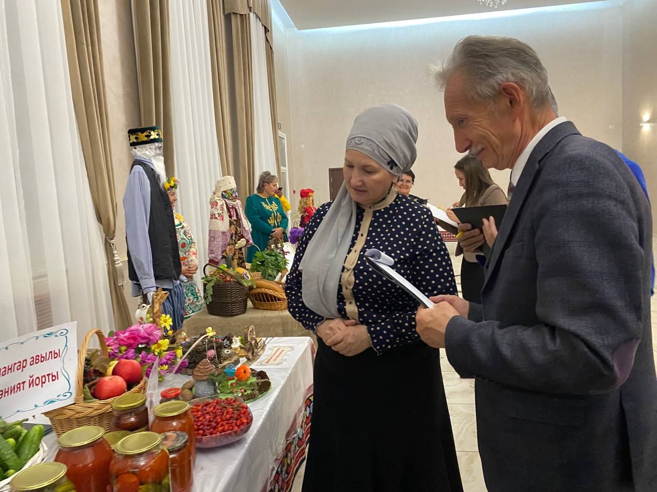 «Сумбеля»: в Кукморе отметили праздник урожая, объединивший садоводов