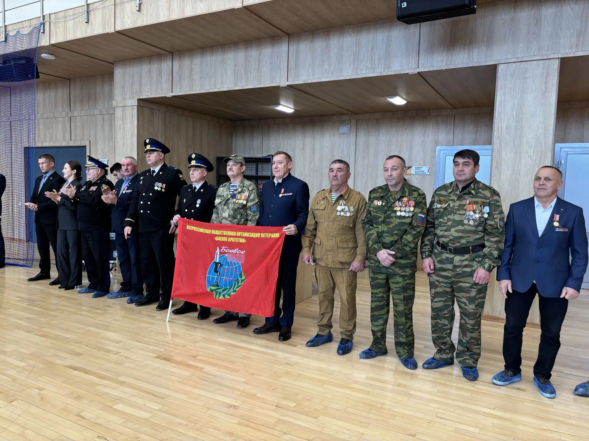 «Барс Арена»да 150 яшь спортчы самбо буенча көч сынашты