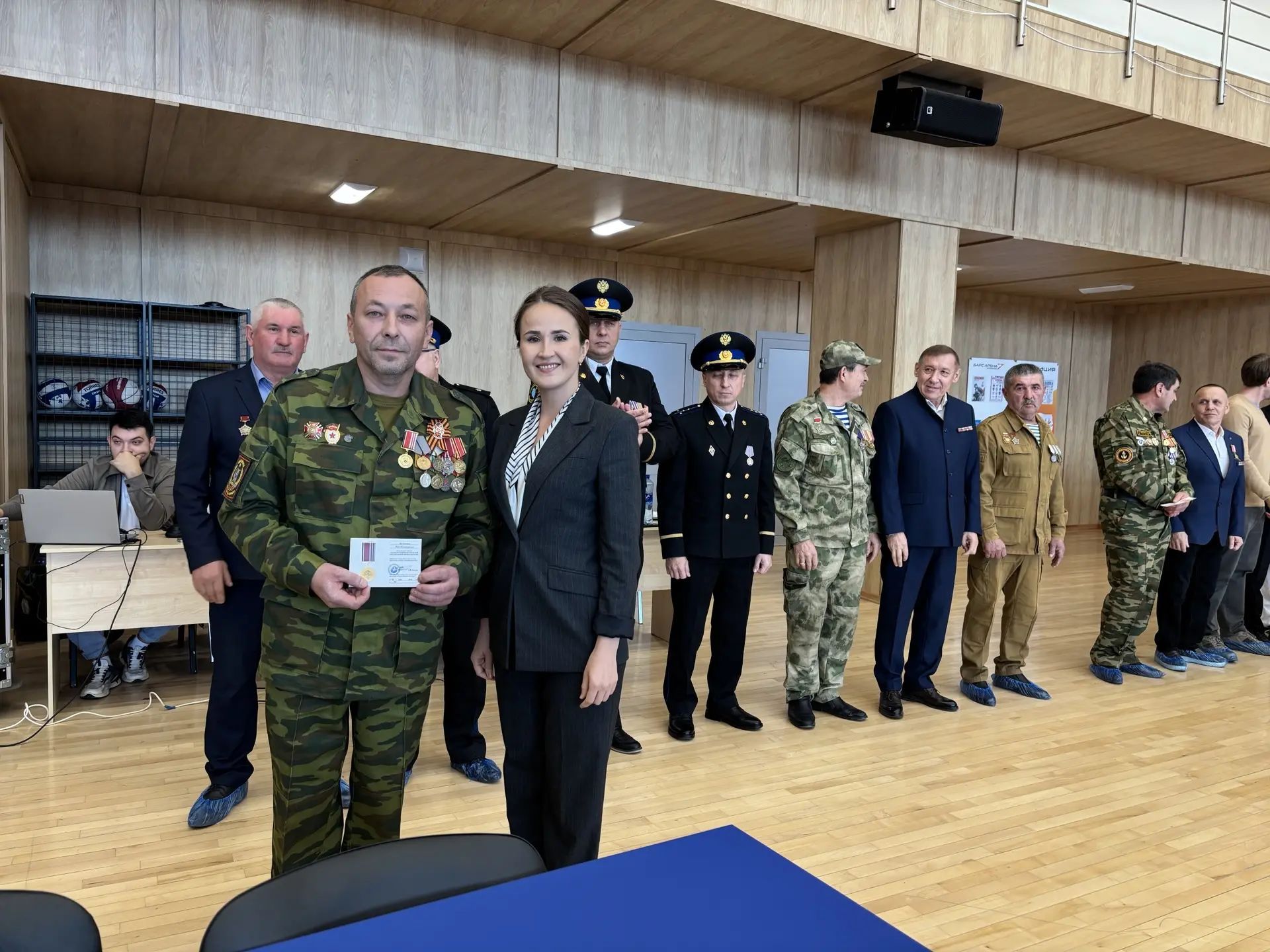 «Барс Арена»да 150 яшь спортчы самбо буенча көч сынашты