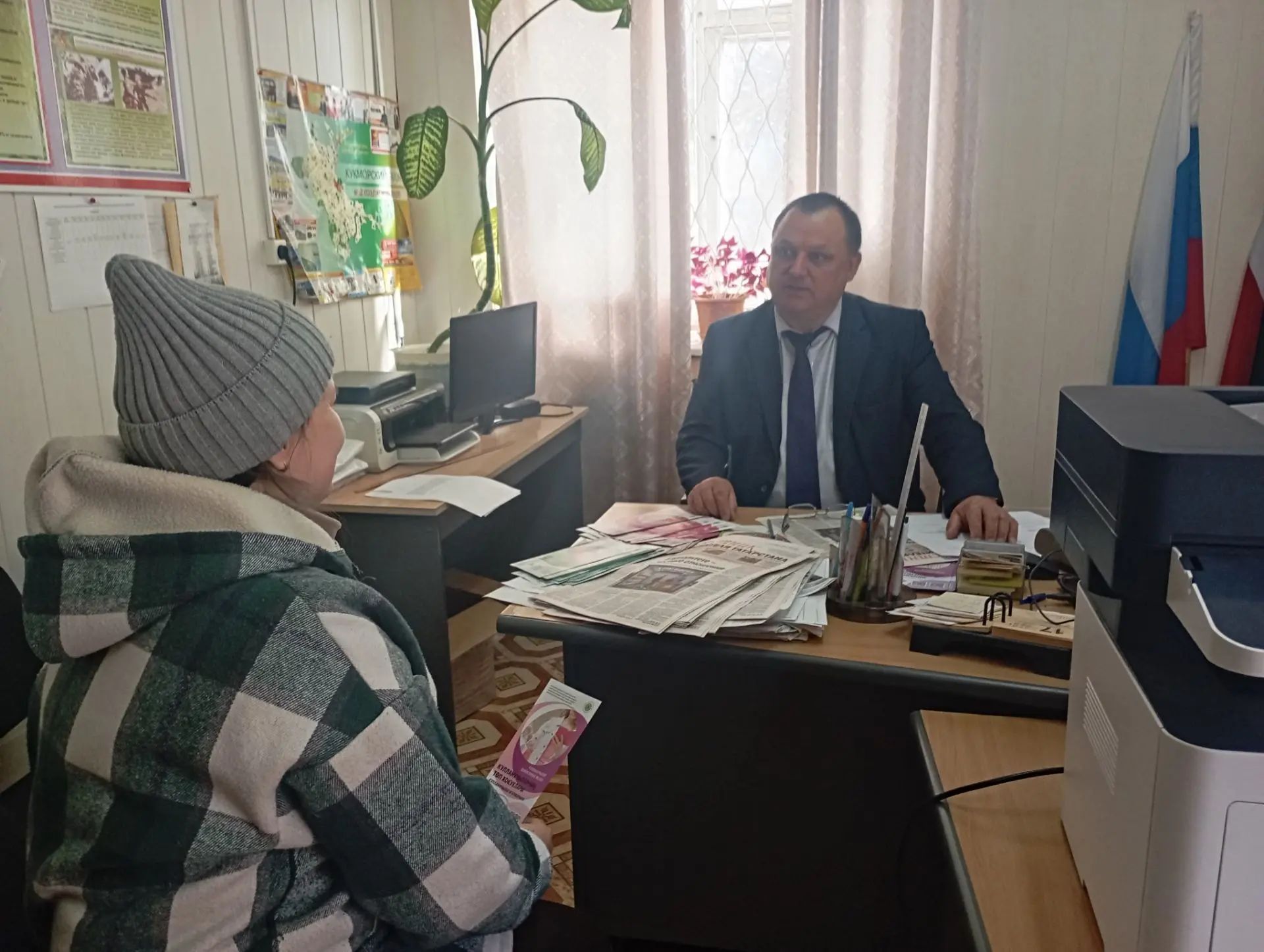 Кәркәүчтә кулланучылар хокуклары буенча очрашу узды
