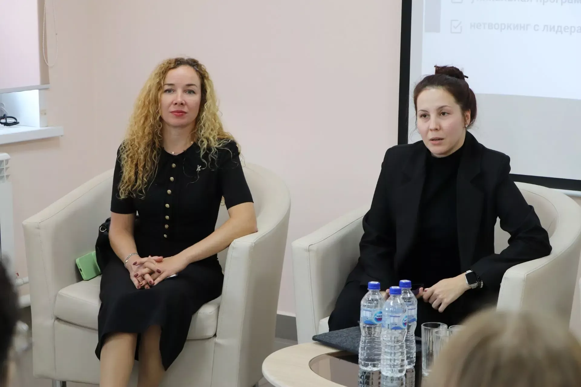 В Центральной библиотеке Кукмора прошла встреча кадрового резерва Раиса Татарстана