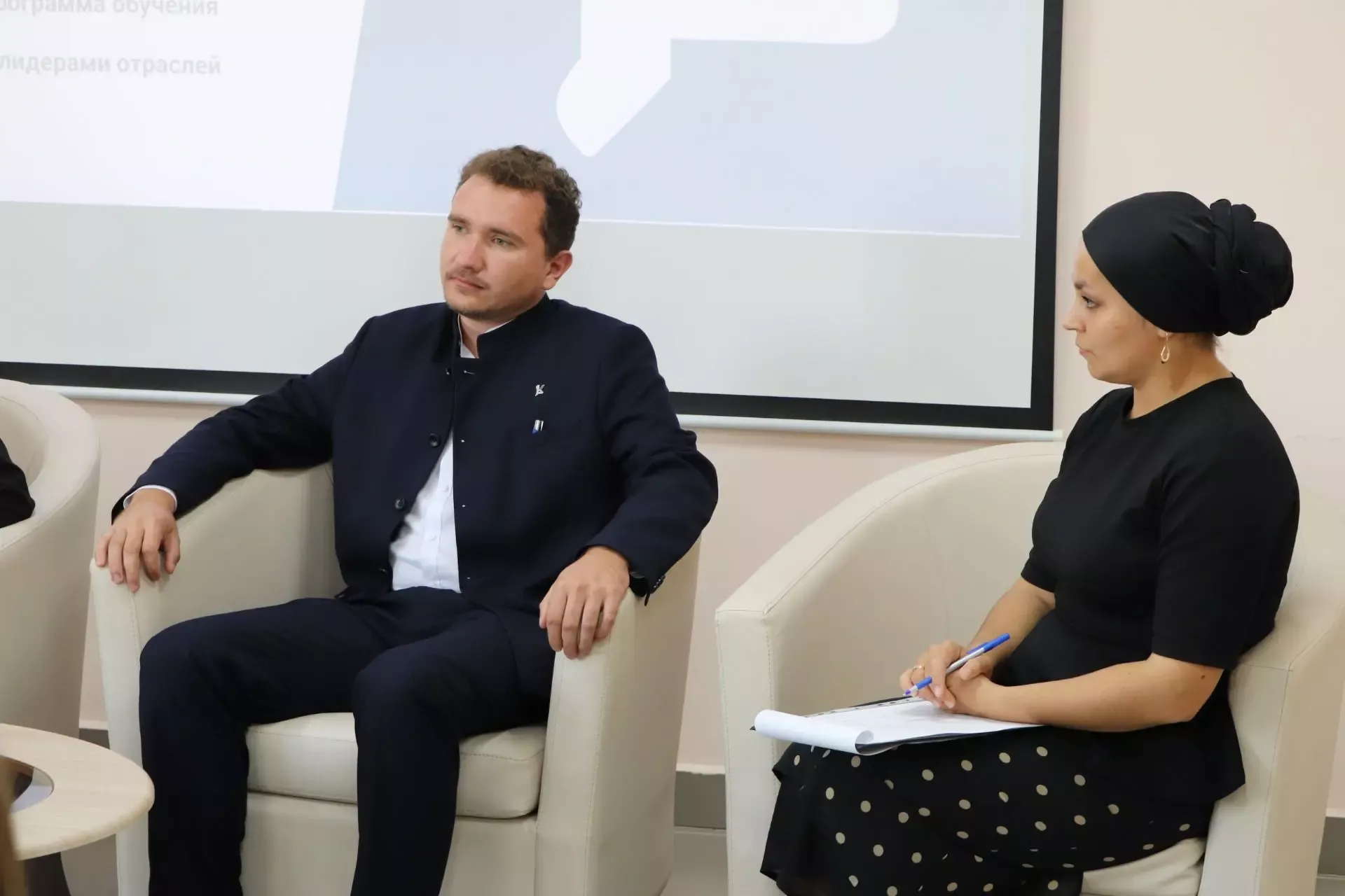 В Центральной библиотеке Кукмора прошла встреча кадрового резерва Раиса Татарстана