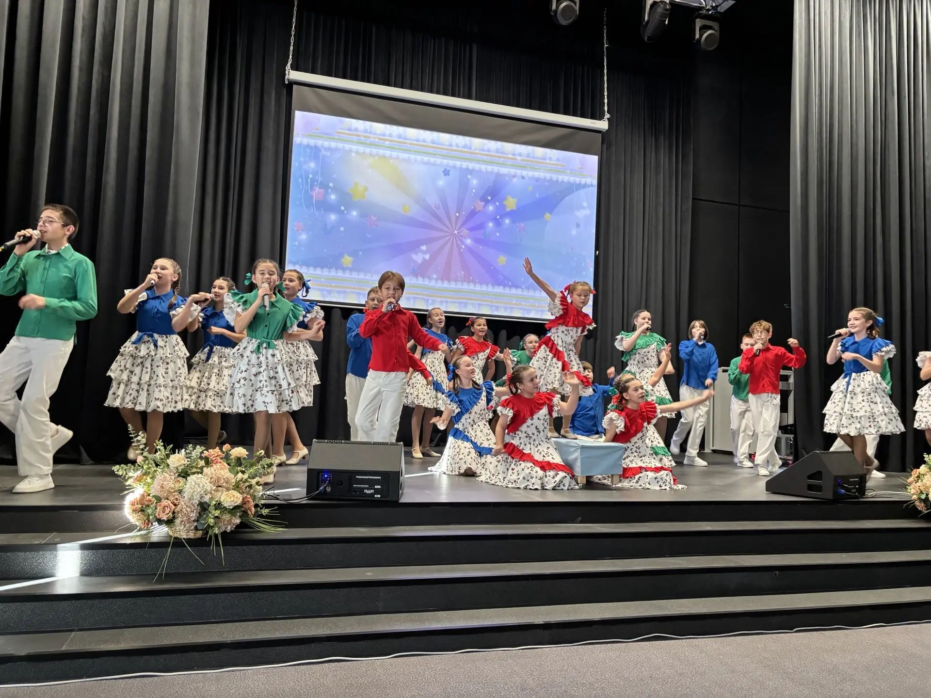 Кукмарада Укытучылар көне узды