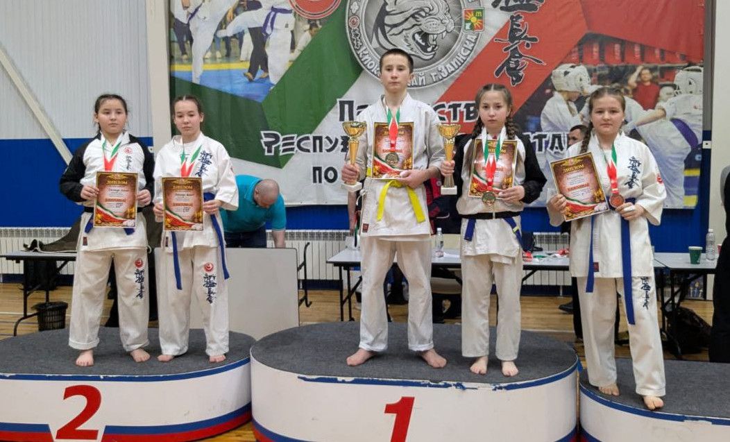 Спортсмены из Кукмора заняли призовые места в республиканских соревнованиях по киокусинкай каратэ
