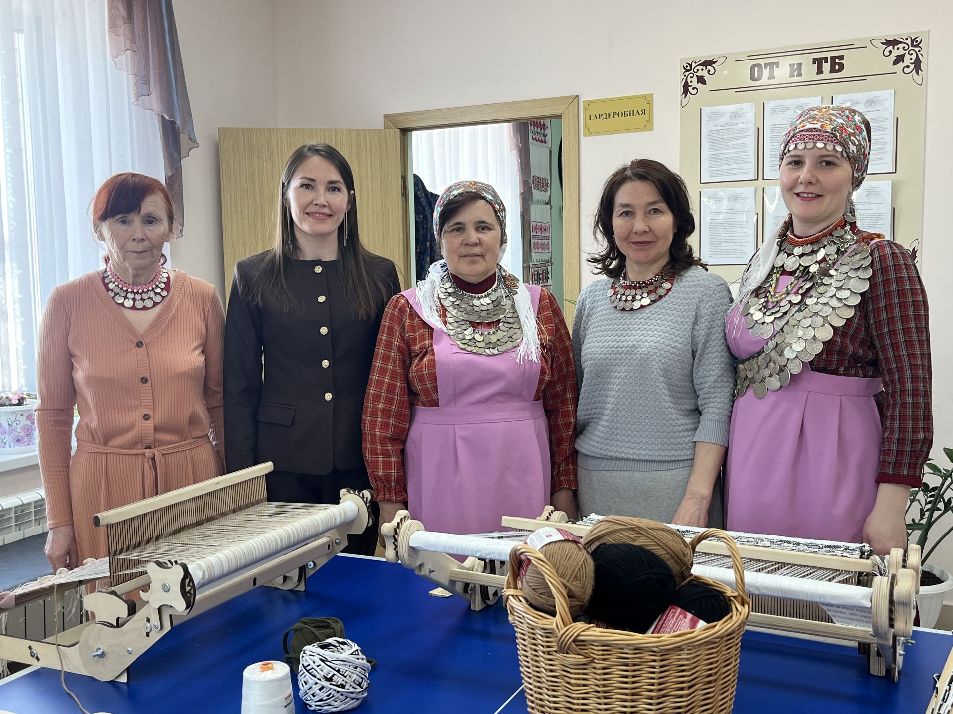 Иҗатка илтүче юл: Кукмара районында яшәүче Марианна Абрамованың мәдәният өлкәсенә килү тарихы