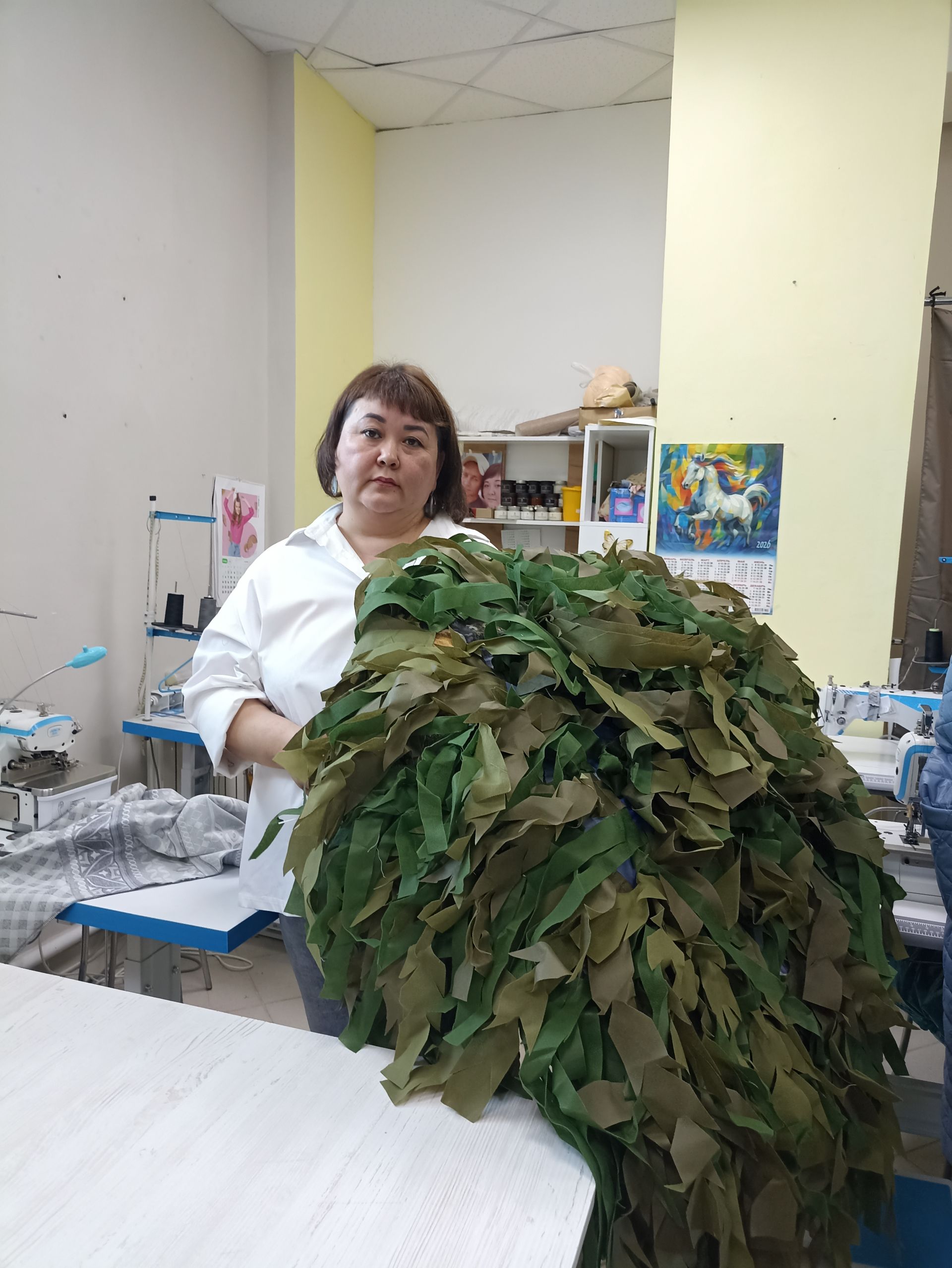 Швейная мастерская добра: как Айслу Рассохина из Кукмора помогает участникам СВО