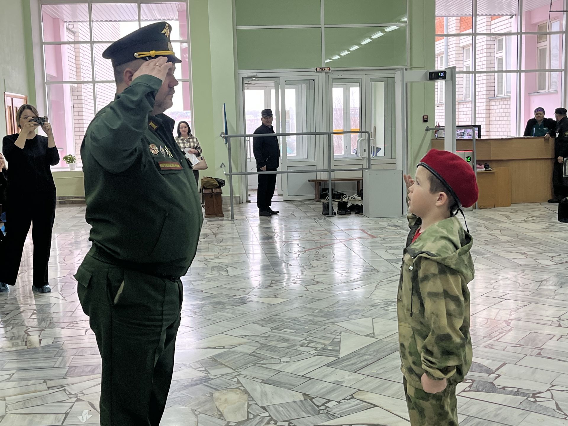 Фоторепортаж : В Кукморском районе прошёл муниципальный этап игры «Зарница»