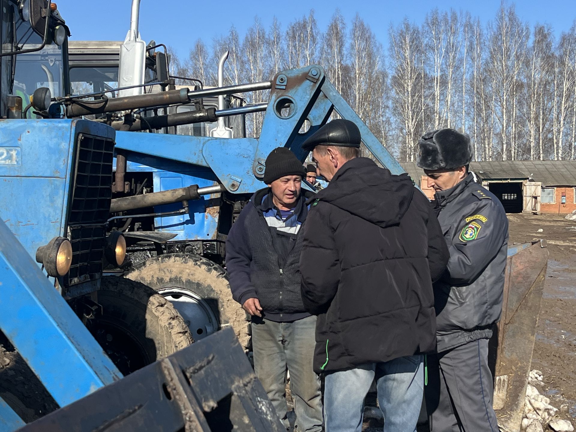 В Кукморском районе проверяют готовность сельхозтехники к посевной