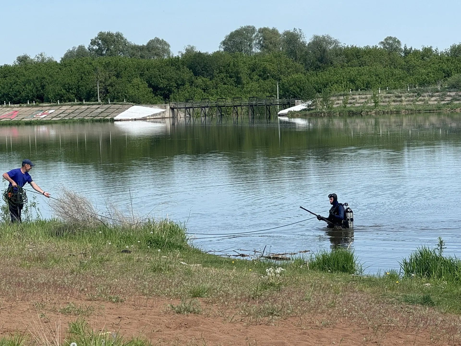 Безопасность на воде: спасатели обследовали пляж в Кукморском районе