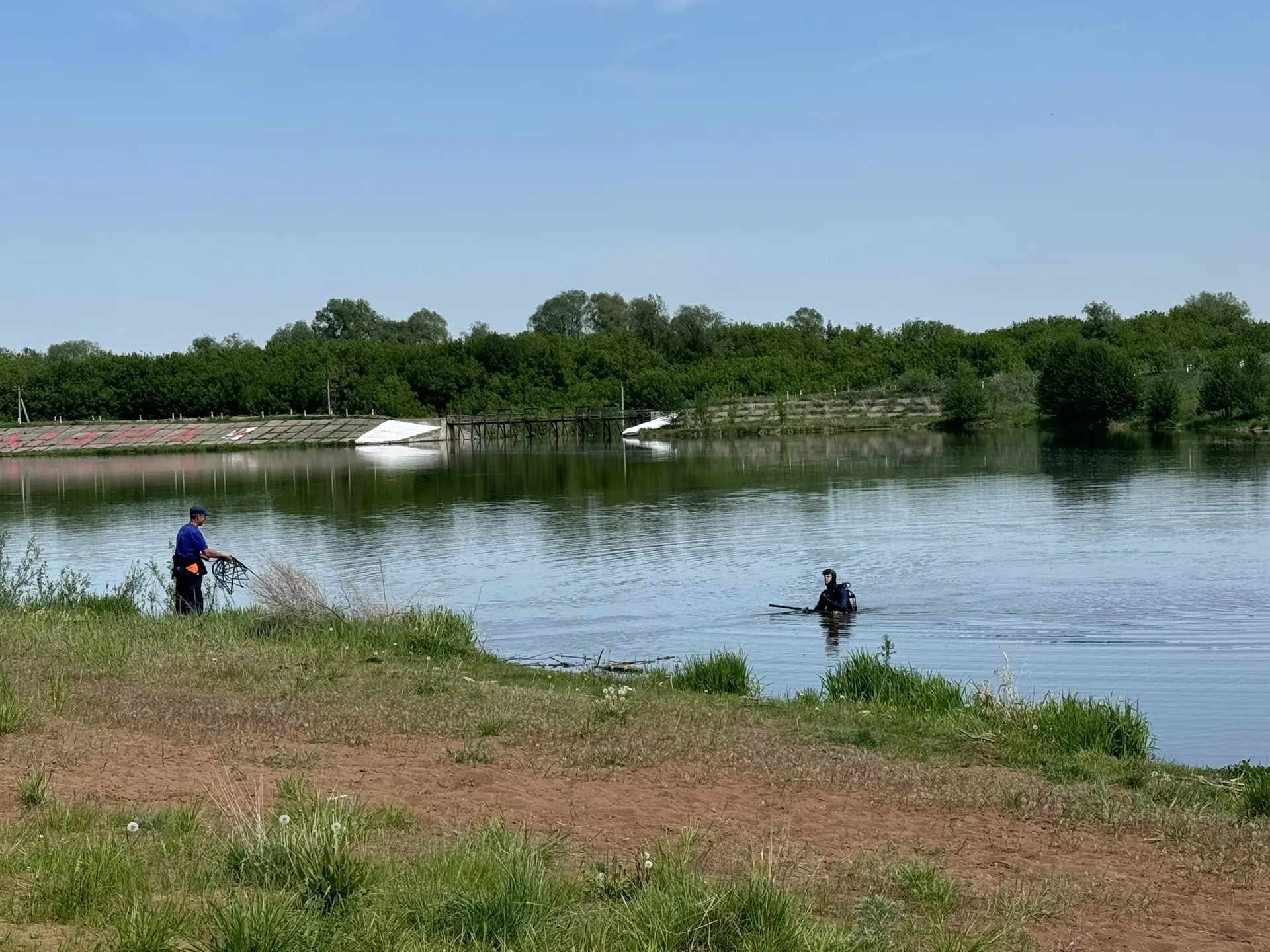 Безопасность на воде: спасатели обследовали пляж в Кукморском районе