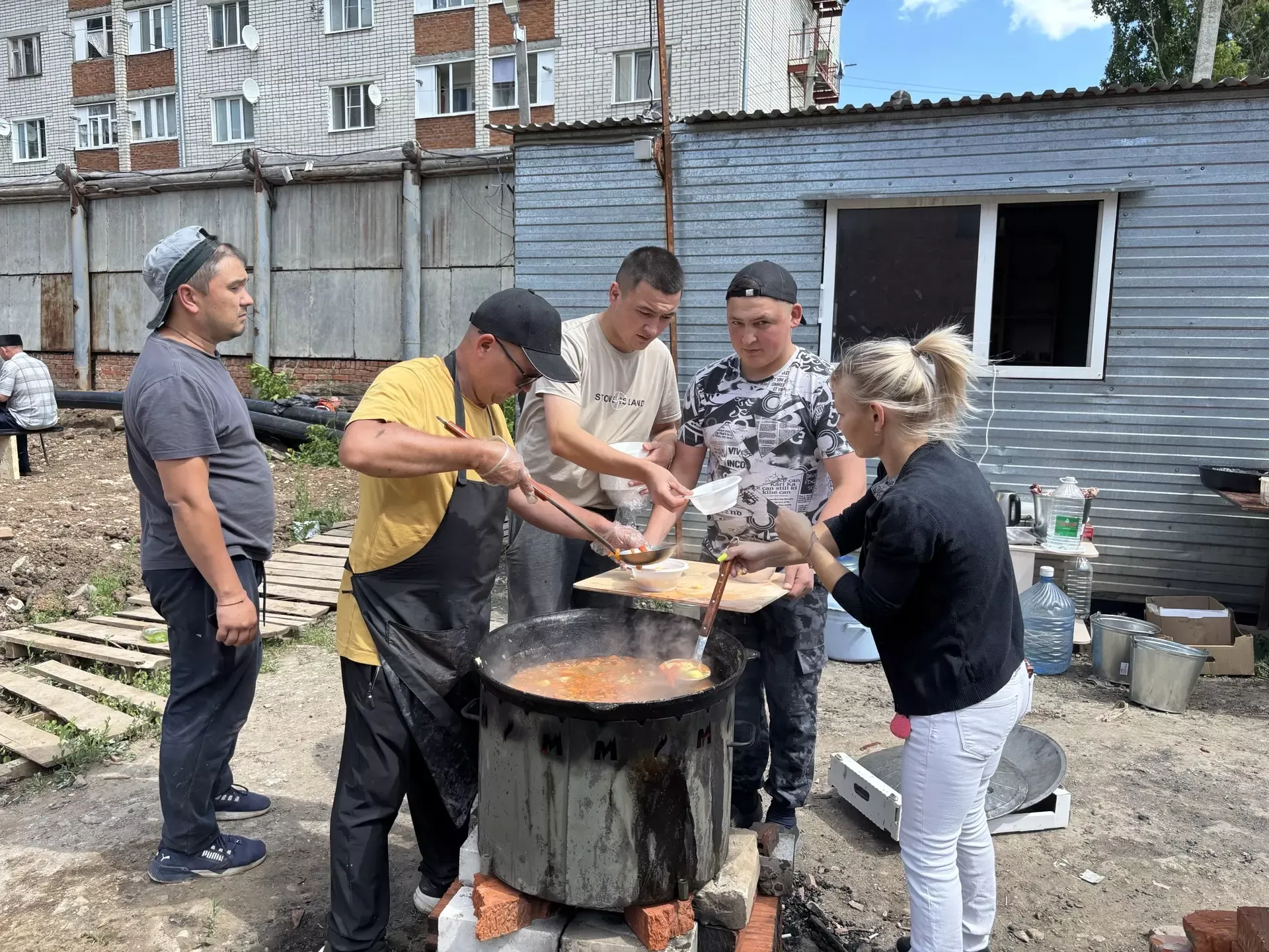 Кукмарада яңа күпфатирлы йорт төзелеше территориясендә корбан чалынды