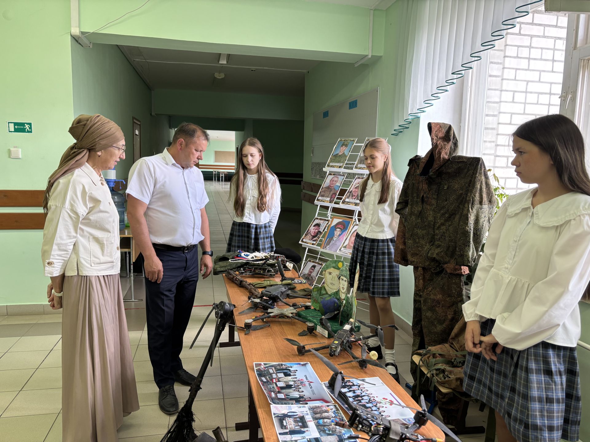 Манзарас урта мәктәбендә Герой Сабир Әхтәмов истәлегенә хәтер кичәсе узды