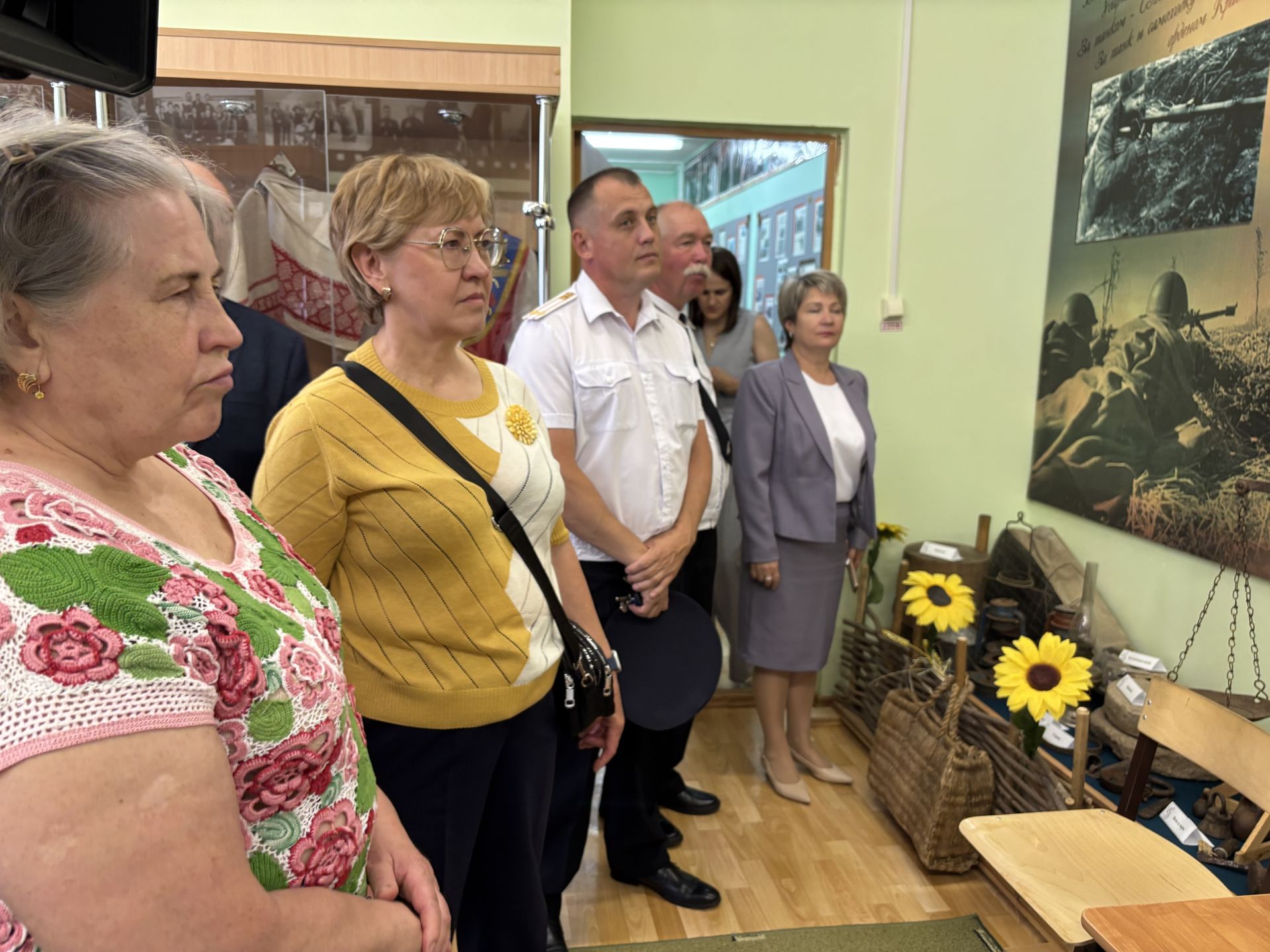 Манзарас урта мәктәбендә Герой Сабир Әхтәмов истәлегенә хәтер кичәсе узды