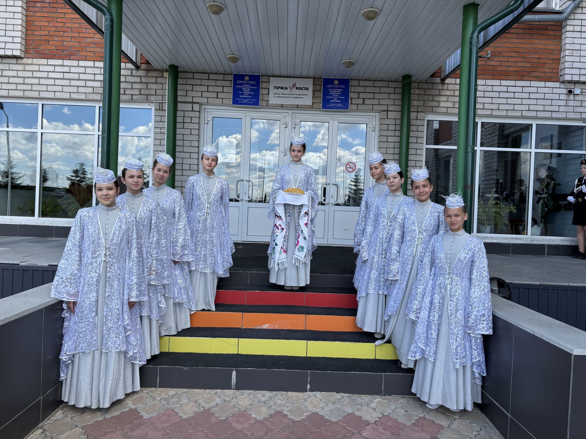 Манзарас урта мәктәбендә Герой Сабир Әхтәмов истәлегенә хәтер кичәсе узды