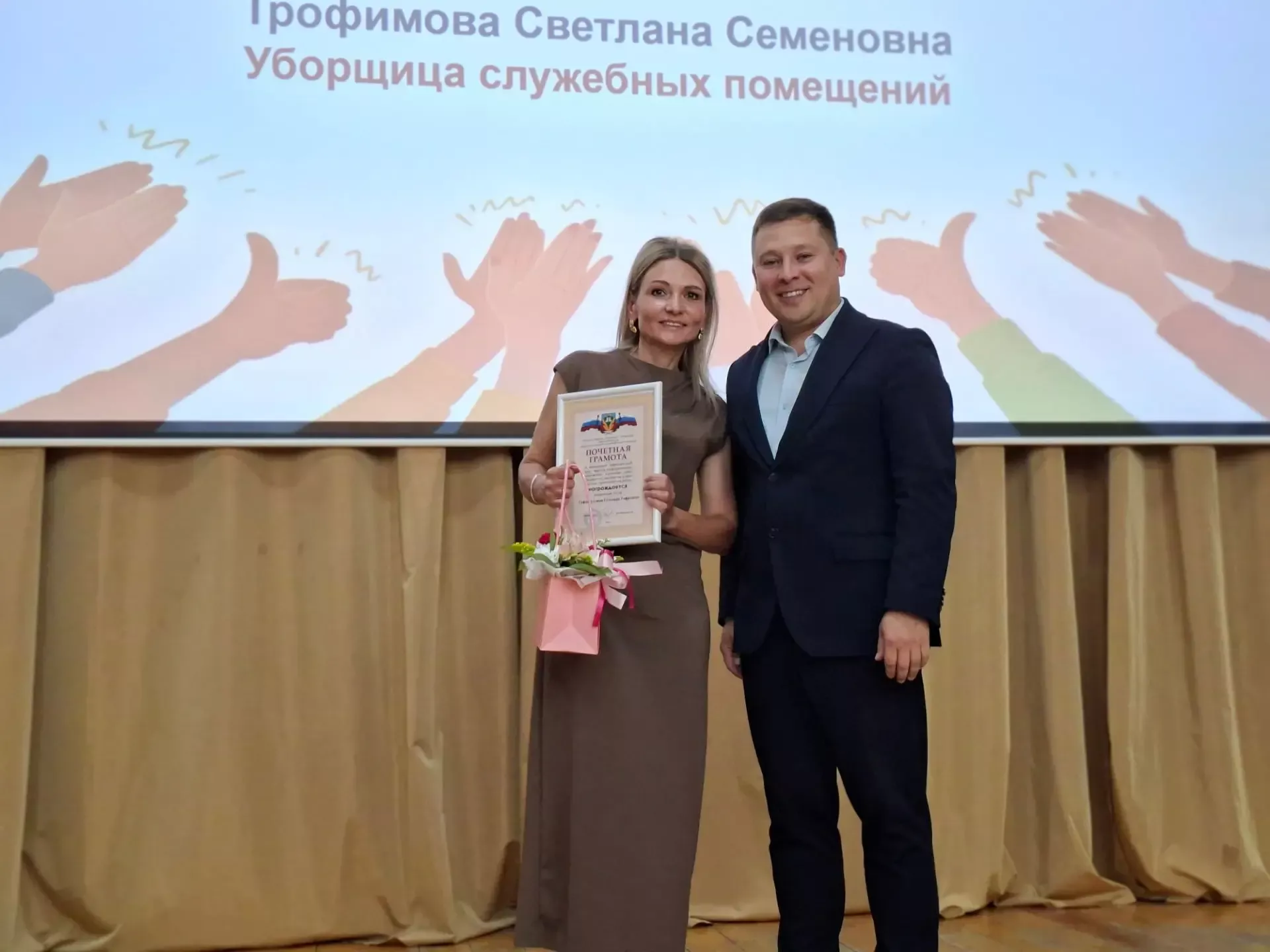 Спасибо за ваш бесценный труд: в Кукморском районе поздравили медицинских работников
