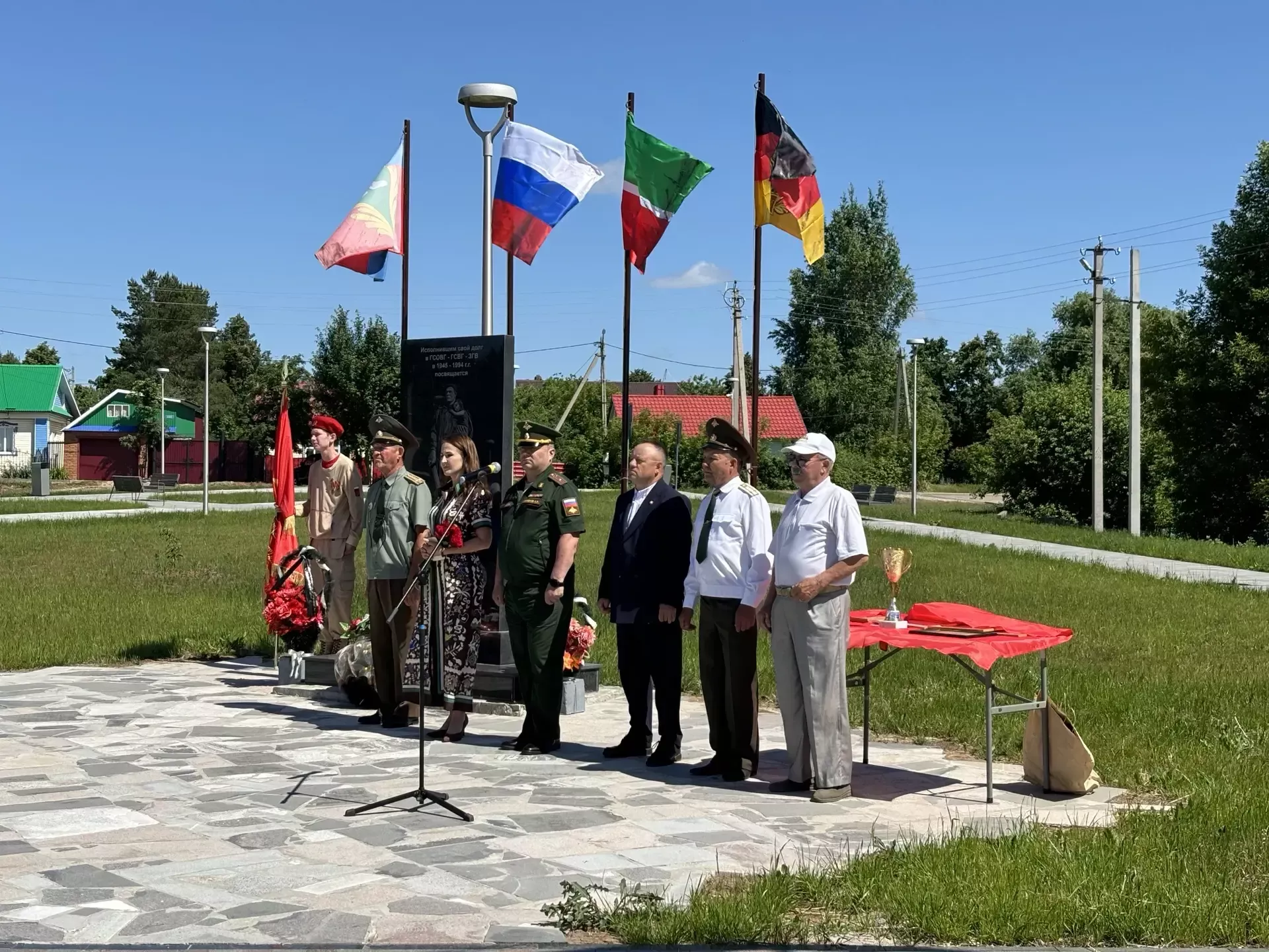 В Кукморе почтили память ветеранов Группы советских войск в Германии (фоторепортаж)