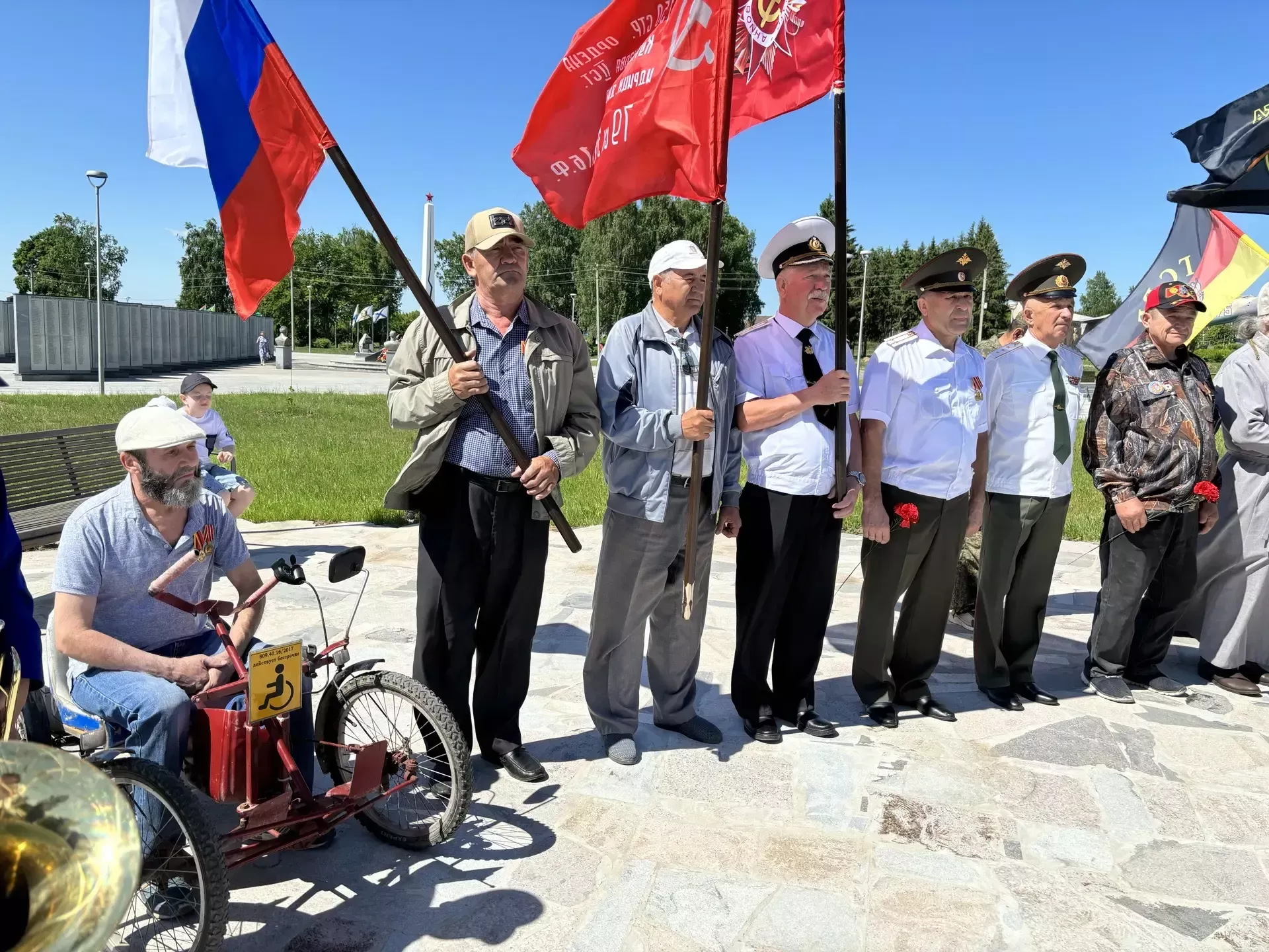 В Кукморе почтили память ветеранов Группы советских войск в Германии (фоторепортаж)