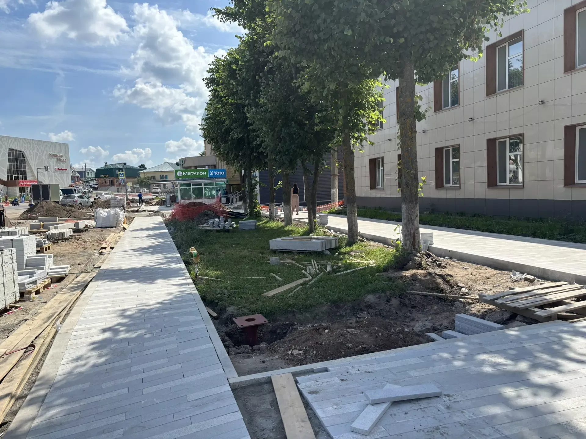 В центре Кукмора идут масштабные работы по благоустройству