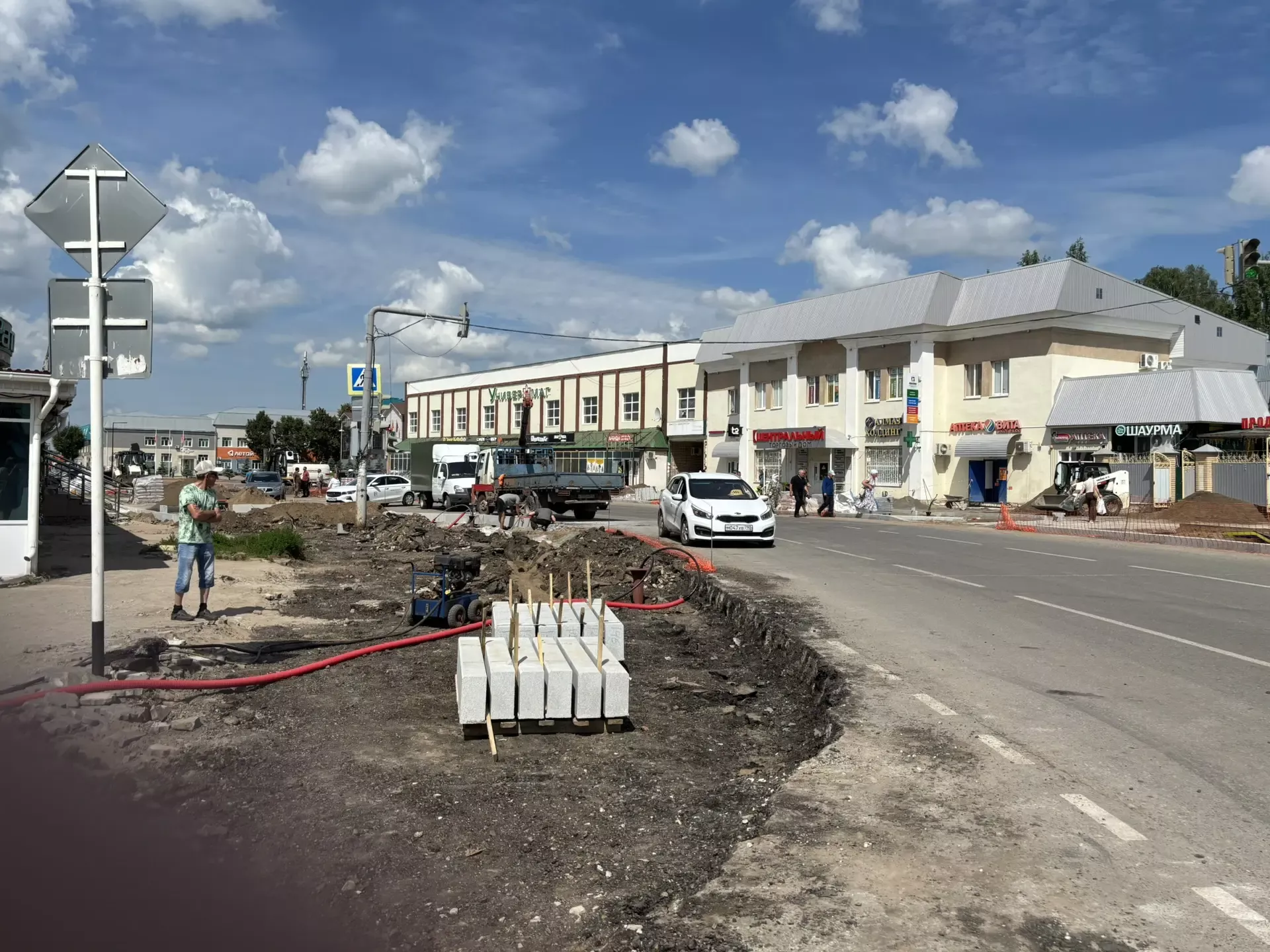 В центре Кукмора идут масштабные работы по благоустройству