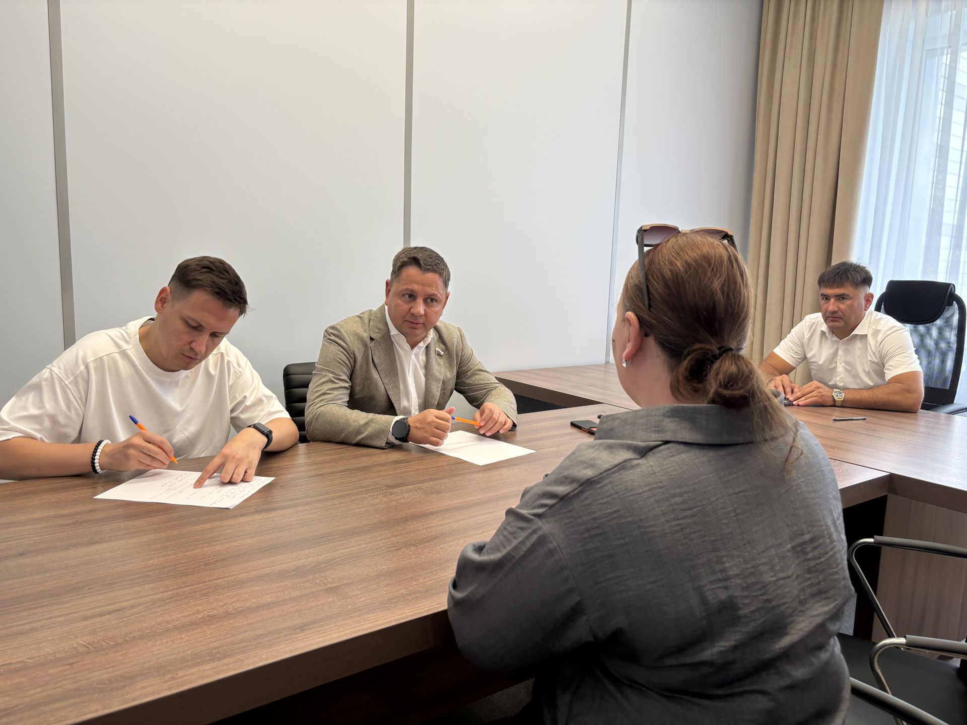 Кукмарада «Бердәм Россия» партиясе җирле бүлекчәсенең «Нәтиҗәгә эшлибез!» хисап-программа форумы узды