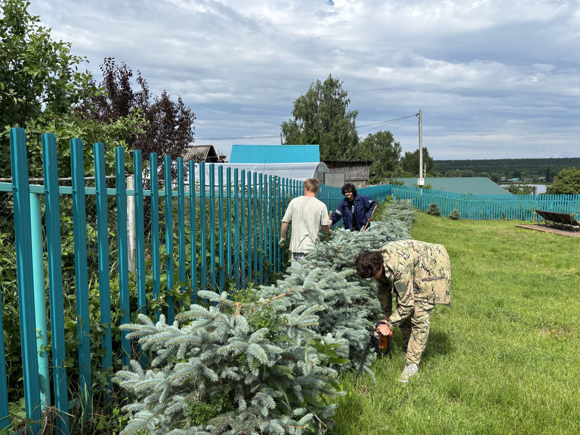 Лес объединяет: в Лубянском колледже прошел слет школьных лесничеств