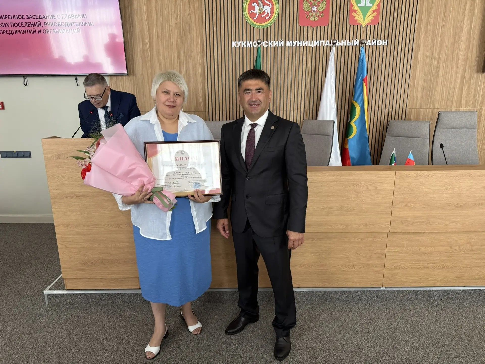 Жителей Кукморского района наградили на расширенном заседании