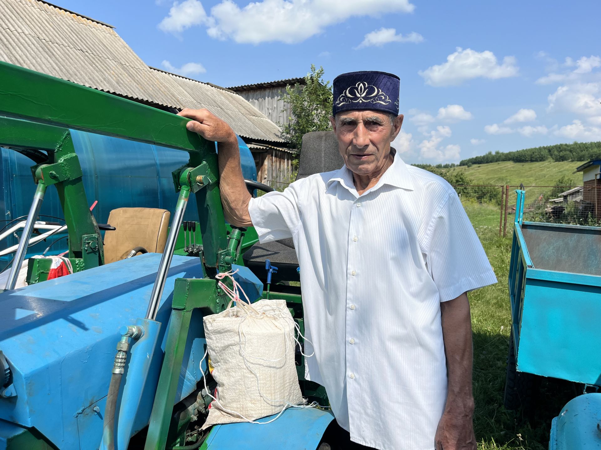 Туган җир кешесе: Мәмәширдән Камил Гәрәевнең остаханәсендә кунакта