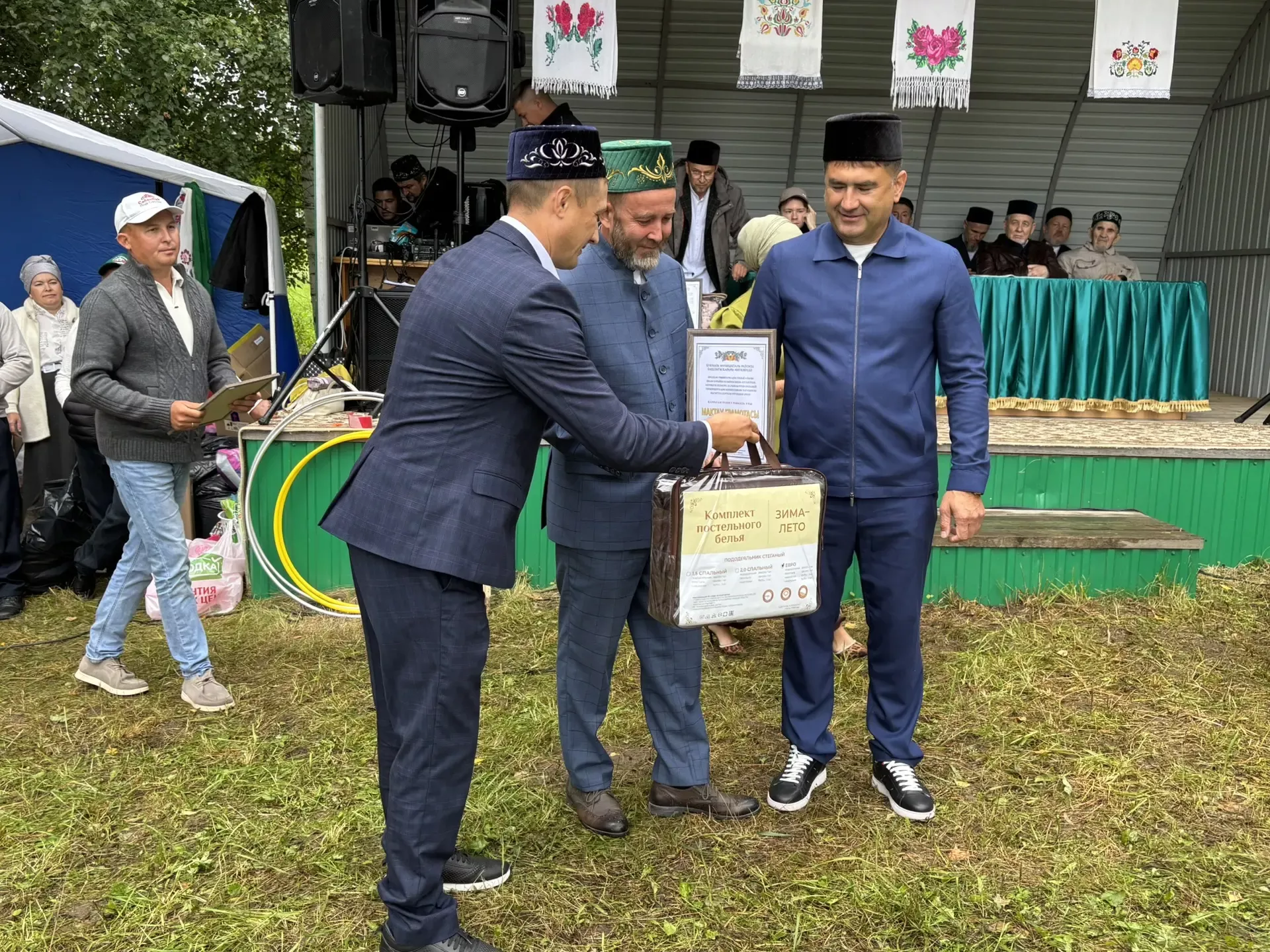 Яңа Сәрдектә — икеләтә бәйрәм: мәчетнең 20 еллыгы һәм Авыл көне билгеләп үтелде
