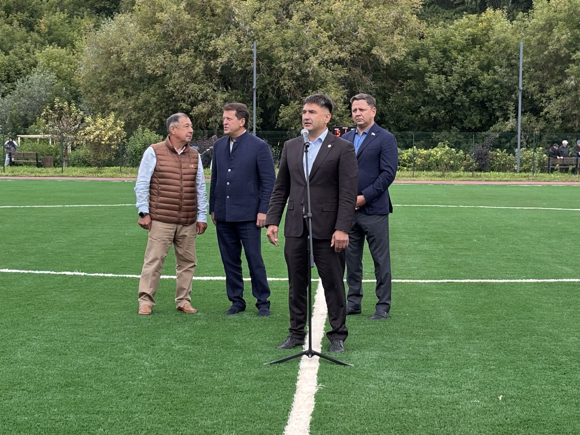 Спорт бәйрәме: Кукмараның яңарган стадионы һәм «Мөхәммәтшин Кубогы»