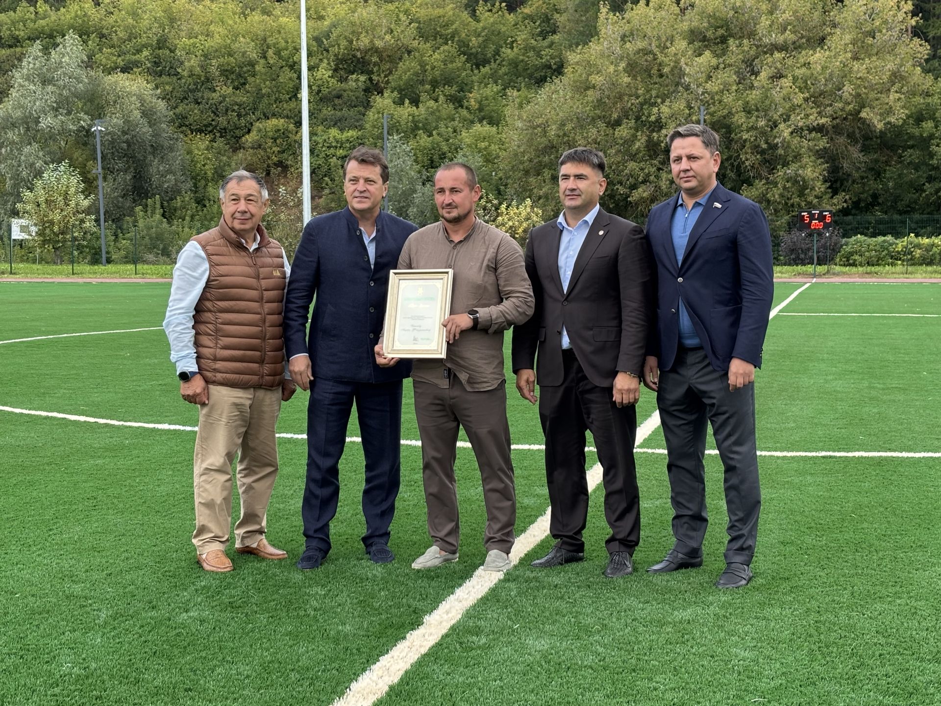 Спорт бәйрәме: Кукмараның яңарган стадионы һәм «Мөхәммәтшин Кубогы»