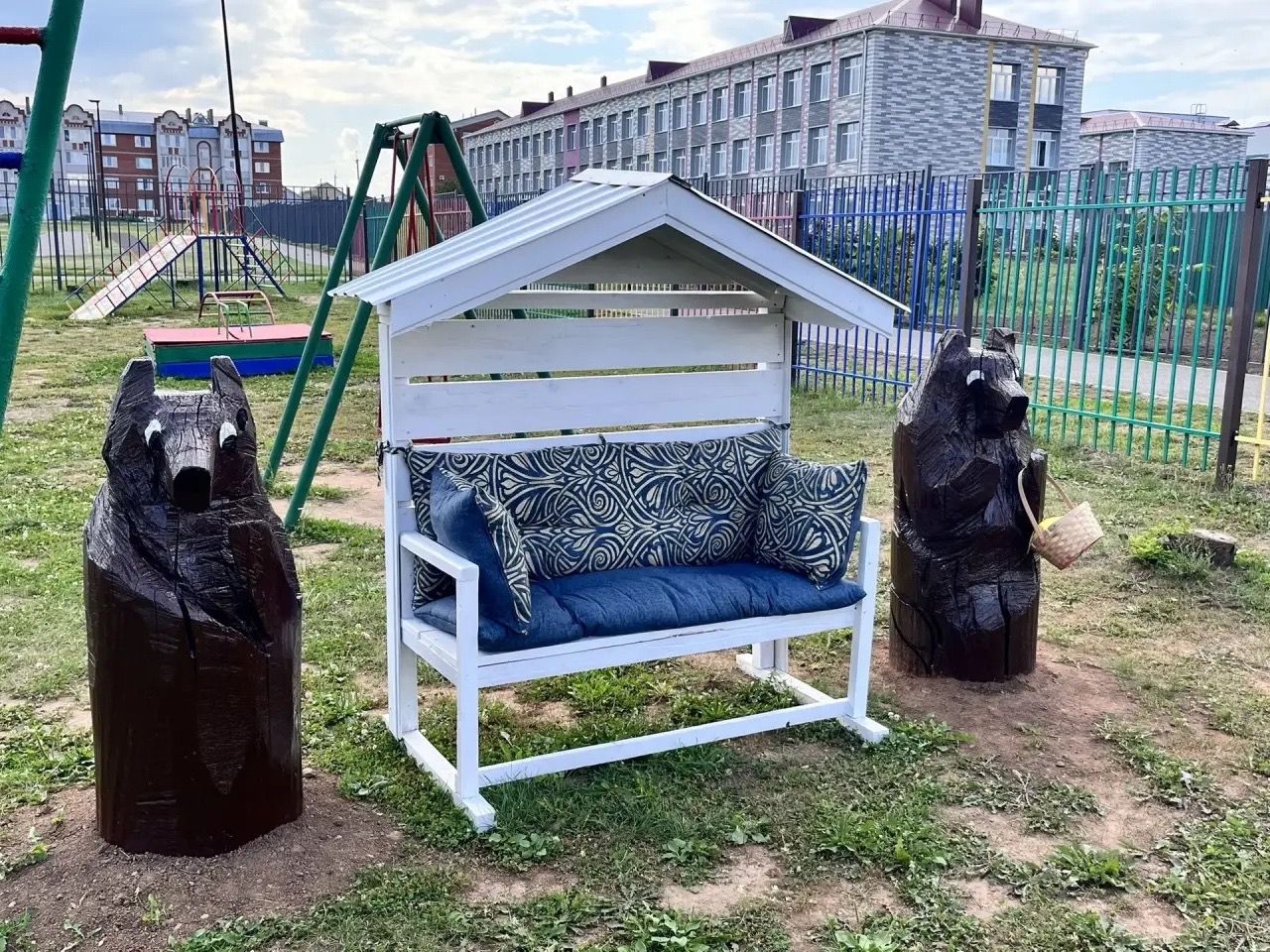 Сказка начинается с порога: в детском саду «Чулпан» города Кукмор обновили территорию
