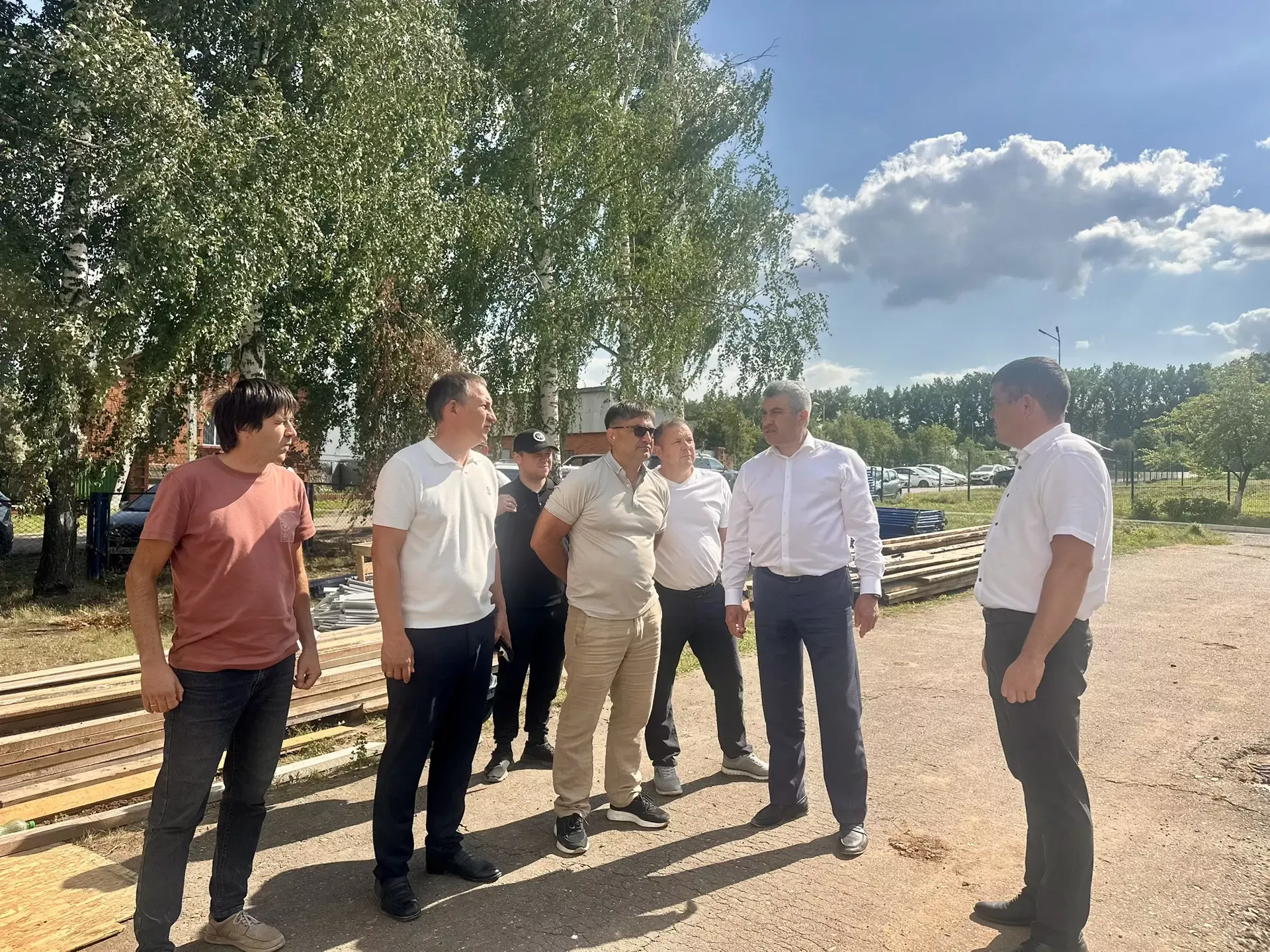 Министр образования и науки Татарстана посетил с рабочей поездкой Кукморский район