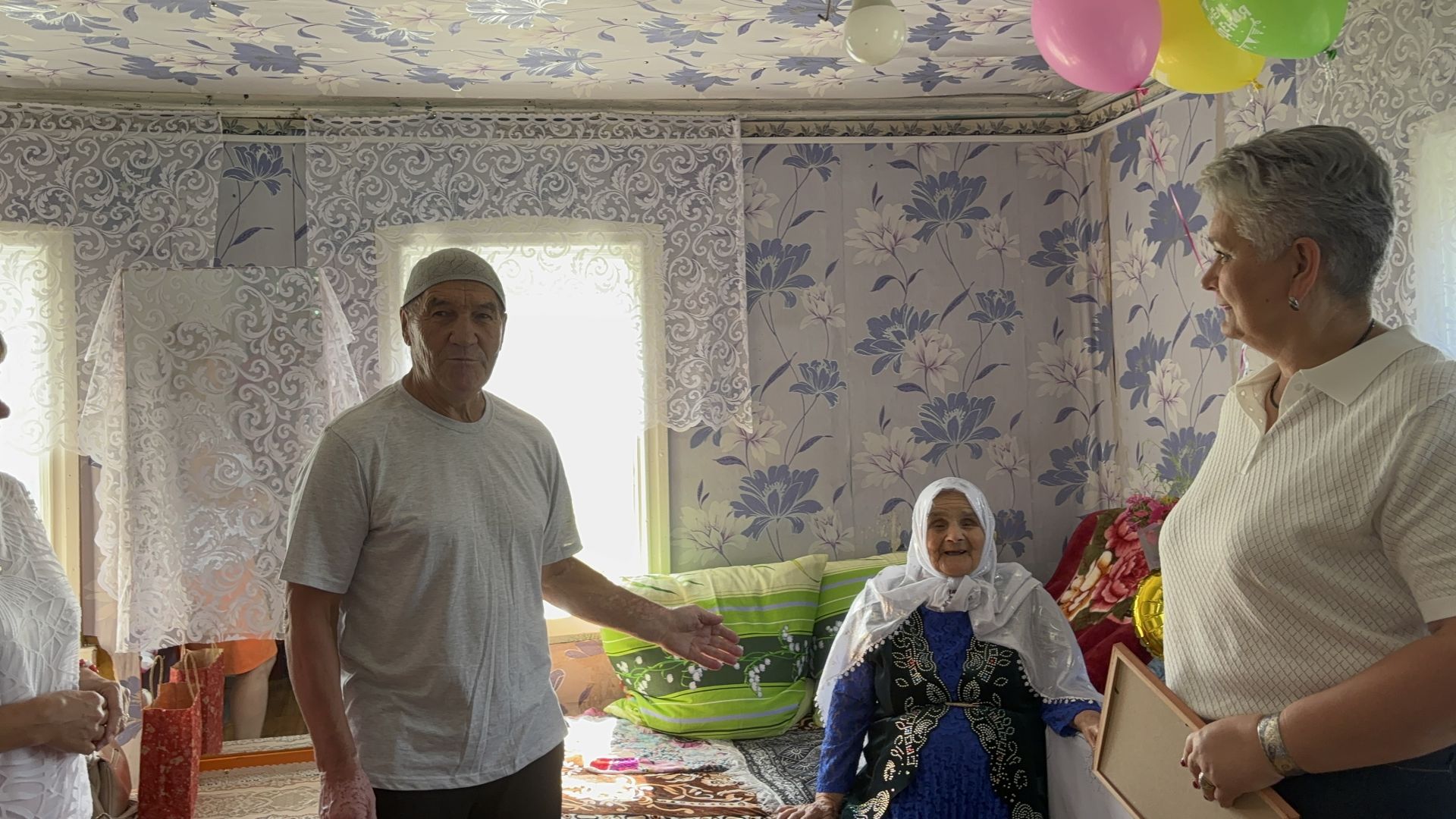 Зур Кукмара авылының «тере тарихы»: Фәүзия Шәйхетдинова 90 яшьлеген билгеләп үтә