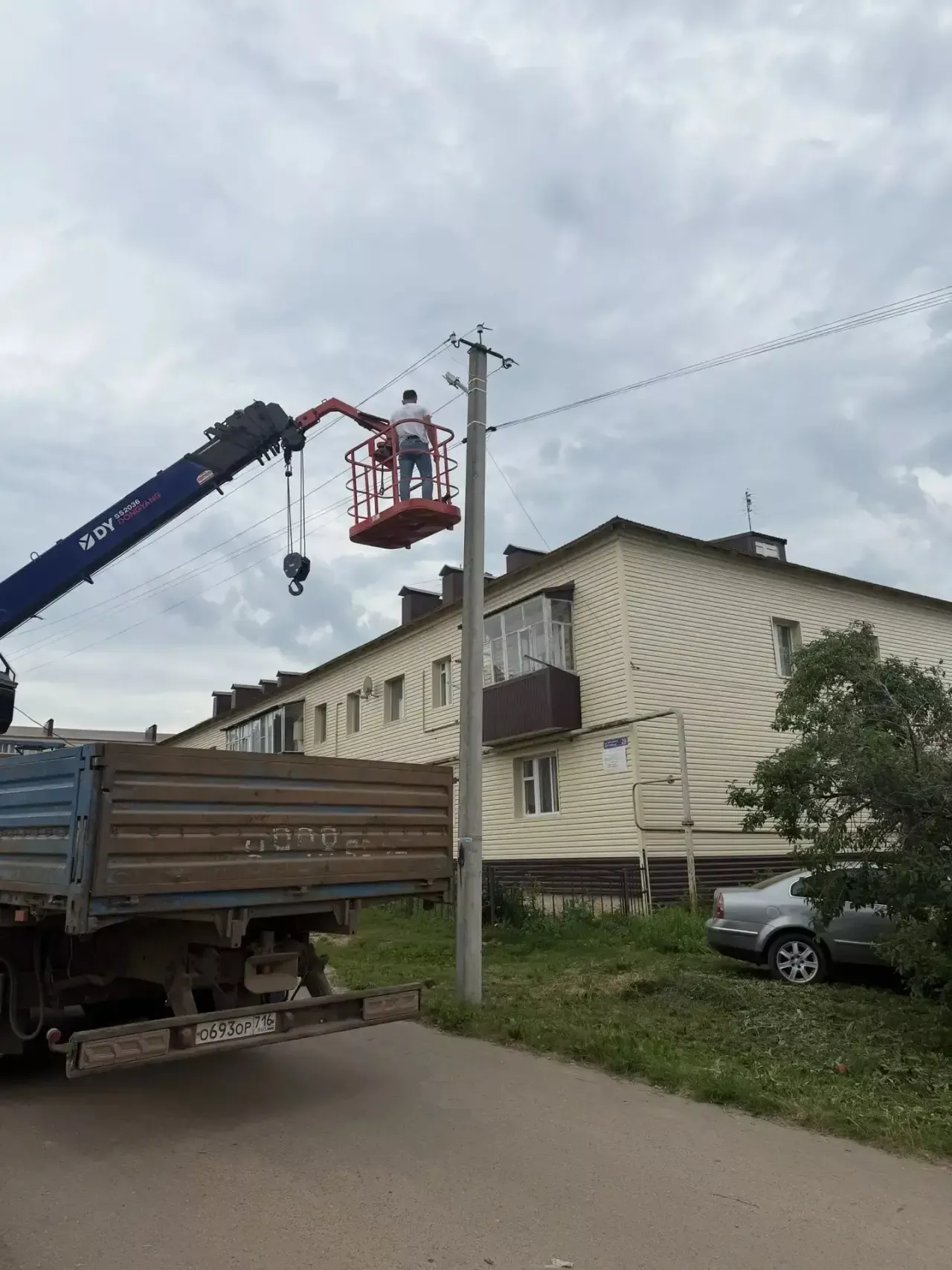 В Кукморском районе следят за исправностью уличных фонарей