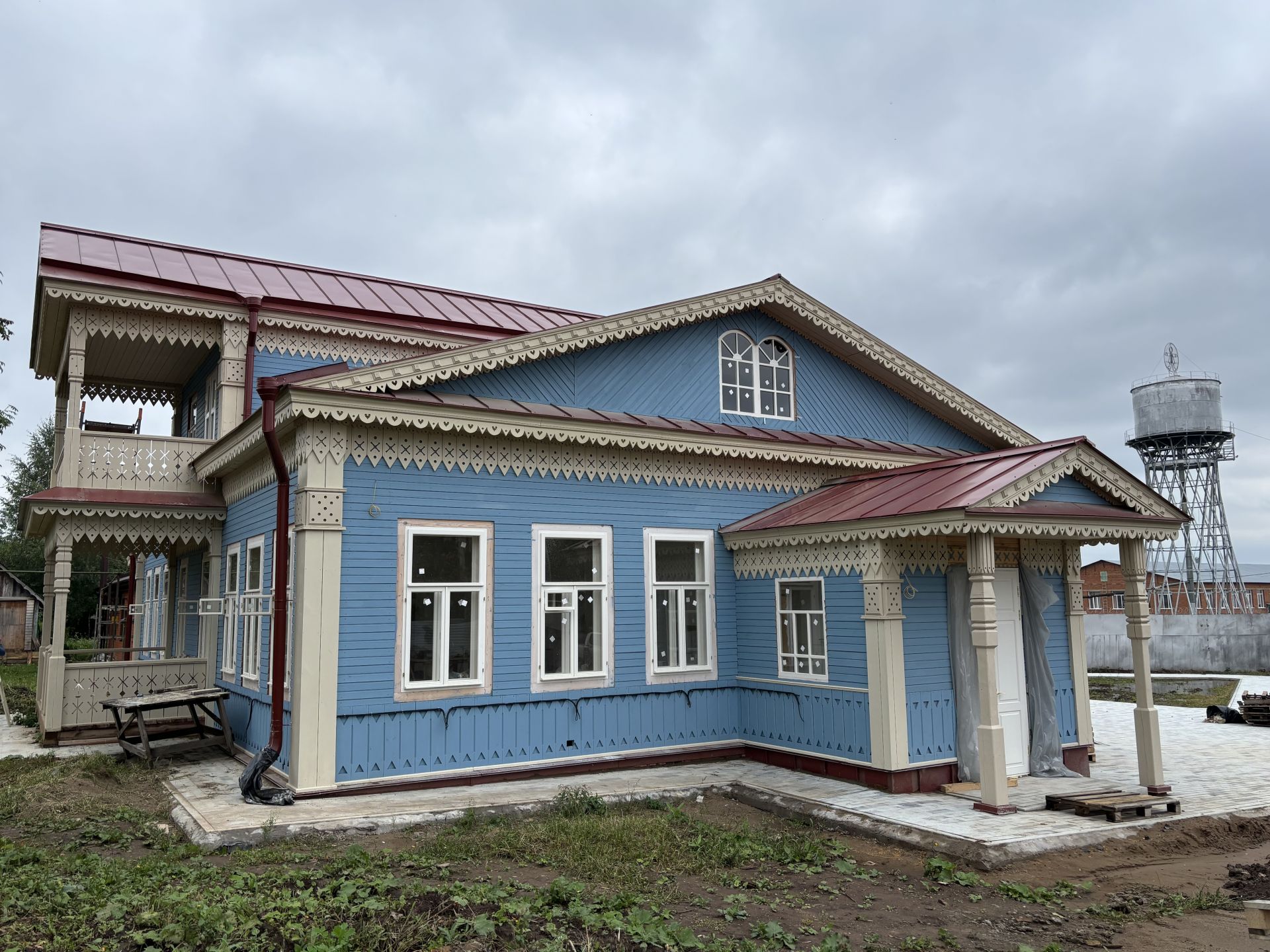 Тарихка хөрмәт: Кукмарада Комаровлар конторасы яңара