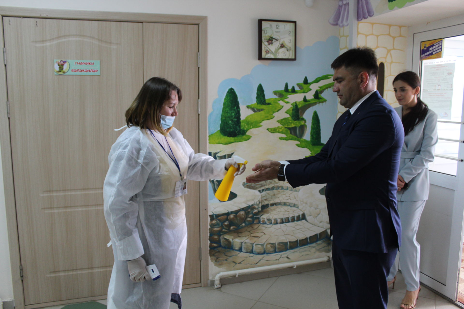 Глава Кукморского района проголосовал на Общероссийском голосовании