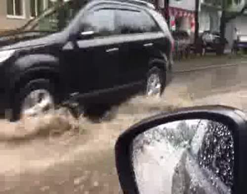 Казанны су «басты» (фото, видео)
