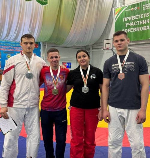 Кукморские спортсмены завоевали медали на Чемпионате РТ по борьбе на поясах