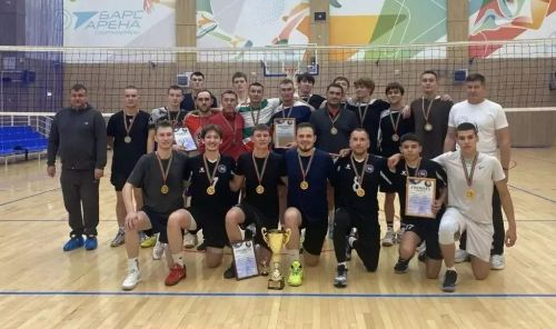 Кукмарада волейболчылар көч сынашты