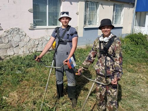 Чистота начинается с труда: как в Кукморе поддерживают порядок