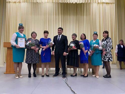 Манзарас җирлегендә хисап җыелышы узды
