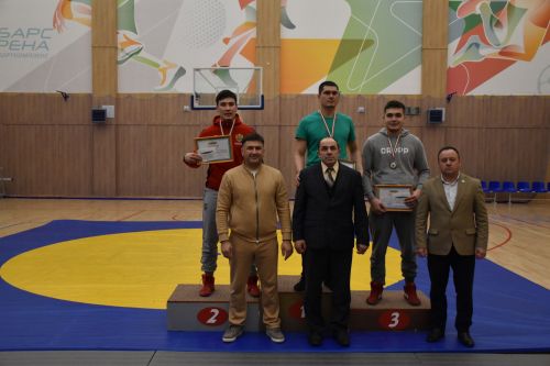 Кукморские борцы состязались в Первенстве района на призы главы  района