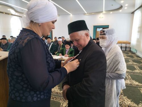 Өркеш авылыннан Фәния һәм Рәшит Җәләлиевлар 50 ел бергә гомер итүләрен билгеләп үттеләр