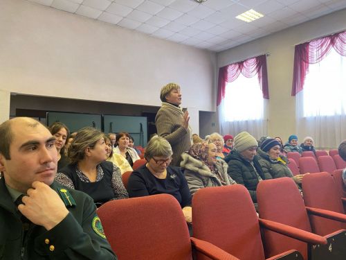Поч. Кучук җирлегендә хисап җыелышы узды