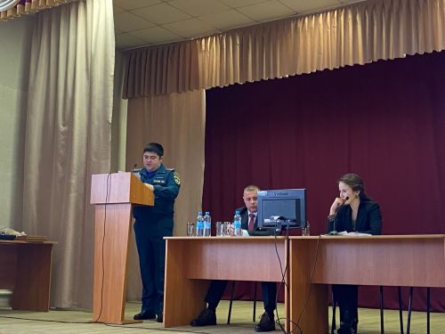 Поч. Кучук җирлегендә хисап җыелышы узды