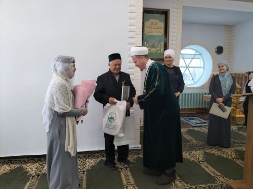 Өркеш авылыннан Фәния һәм Рәшит Җәләлиевлар 50 ел бергә гомер итүләрен билгеләп үттеләр