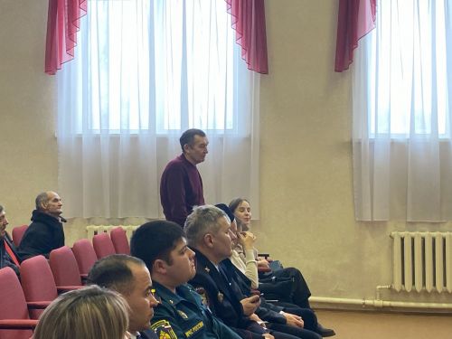 Поч. Кучук җирлегендә хисап җыелышы узды