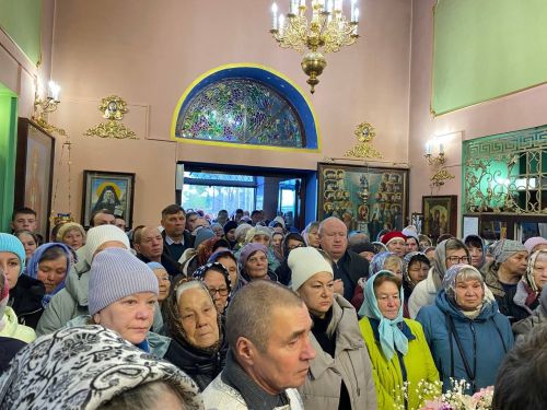 В Кукмор привезли башмачок святителя Спиридона и копию чудотворной иконы Божией Матери Скоропослушницы