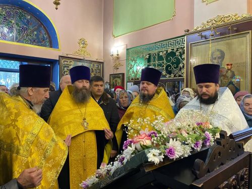 В Кукмор привезли башмачок святителя Спиридона и копию чудотворной иконы Божией Матери Скоропослушницы